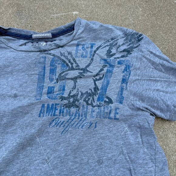 American Eagle Vintage Fit Blue Graphic T-Shirt - Size L - Picture 3 of 5